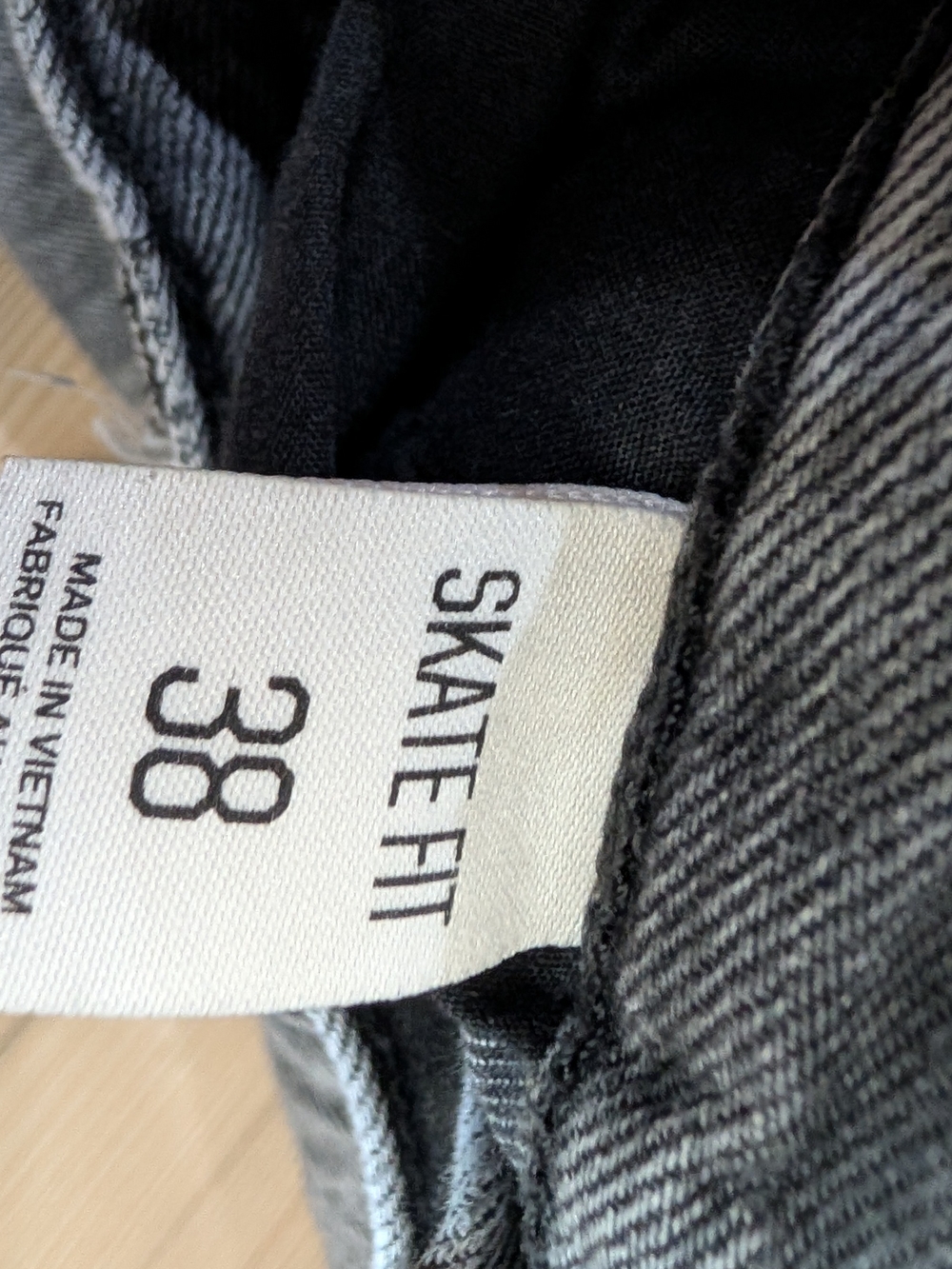 BDG Gray Washed Moto Cargo Pants - Picture 3 of 7